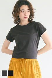 Layered cropped fitted crew neck T-shirt