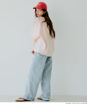 Solid cotton top with back pleats