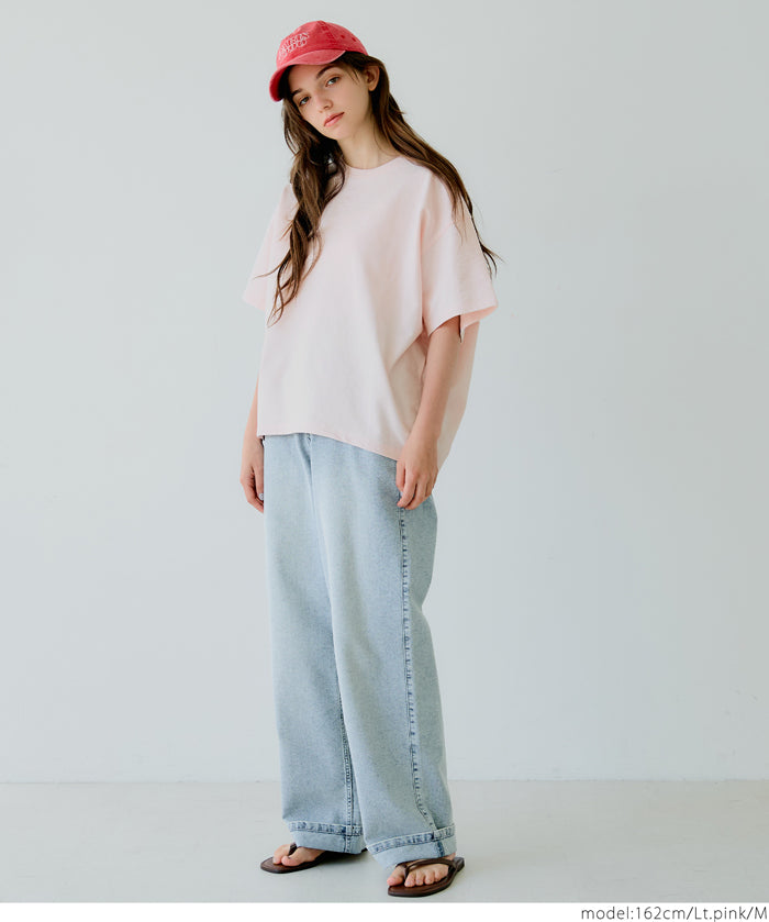 Solid cotton top with back pleats