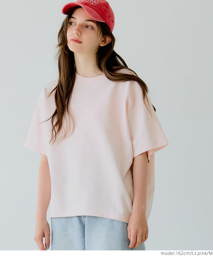 Solid cotton top with back pleats