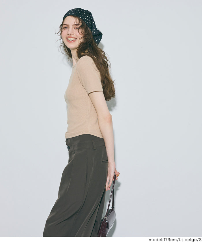 船領合身短袖上衣