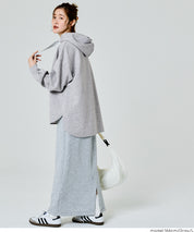 柔軟太空棉 寬鬆長袖連帽上衣