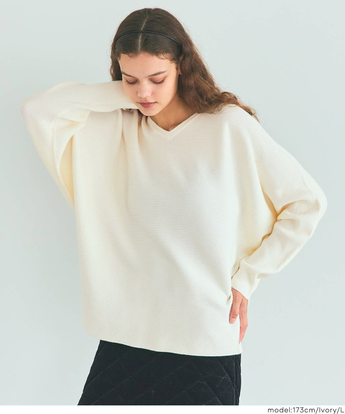 Dolman V-neck knit top