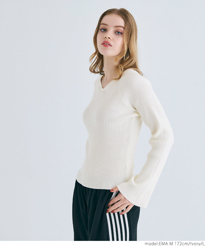 Bell sleeve knit top