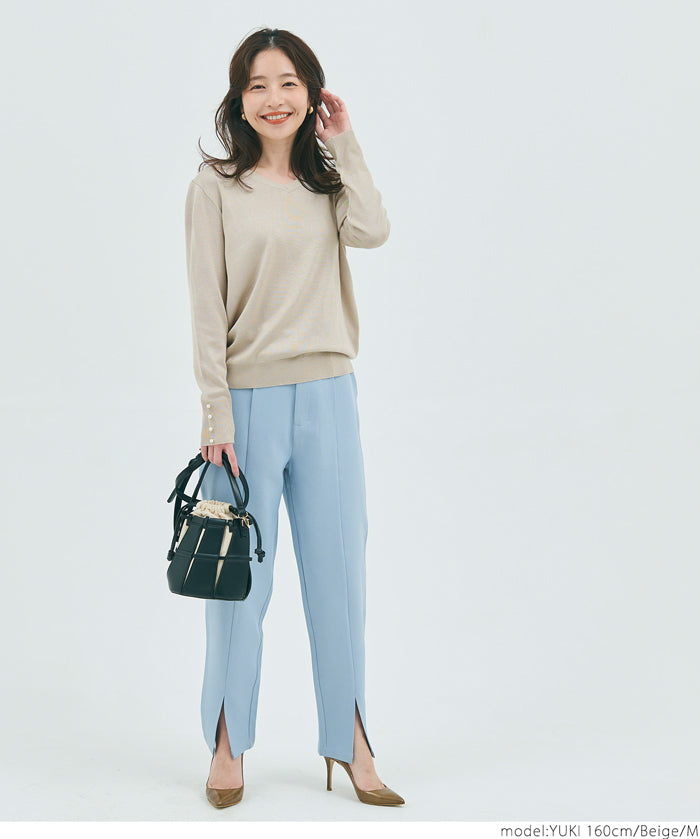 Pearl cuff V-neck knit