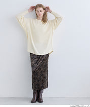 圓弧下擺長袖針織上衣