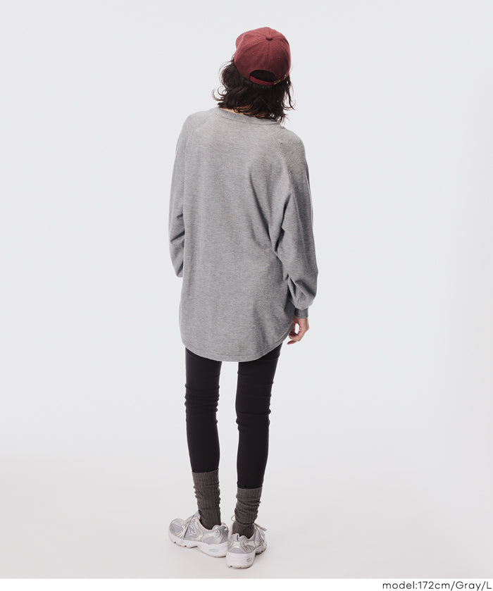 圓弧下擺長袖針織上衣