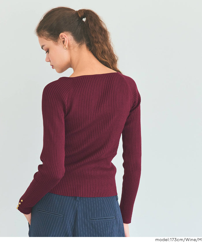 Heart-shaped collar long-sleeved knitted top