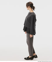 Two-piece knitted cardigan with a bow at the back + inner shirt