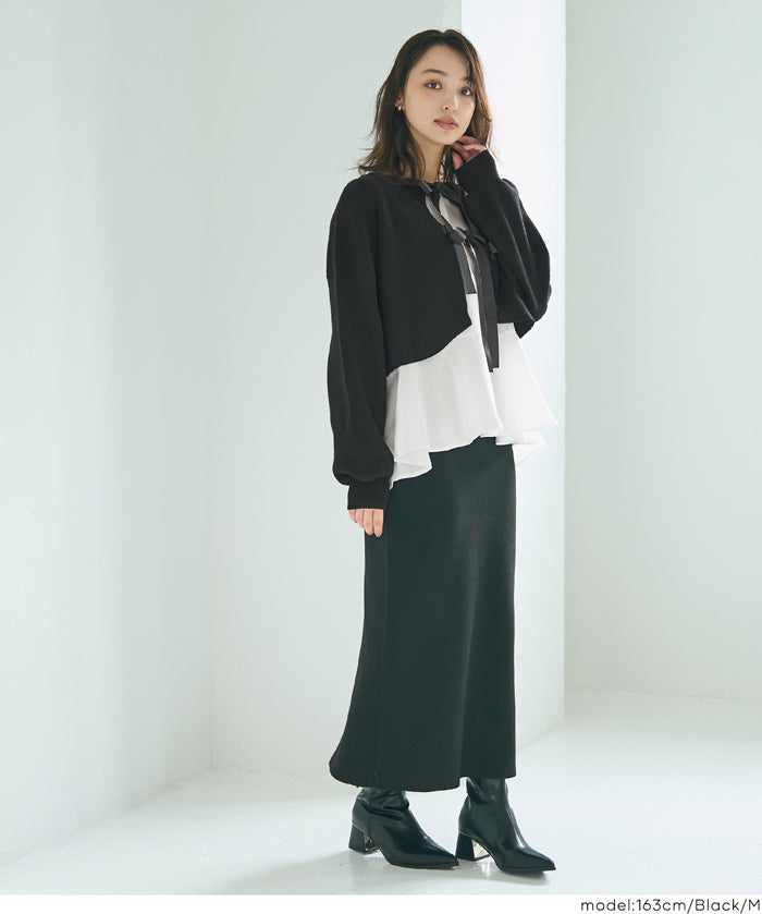 Two-piece knitted cardigan with a bow at the back + inner shirt