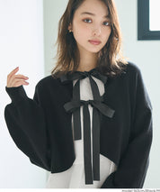 Two-piece knitted cardigan with a bow at the back + inner shirt