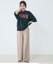 Pleated pants