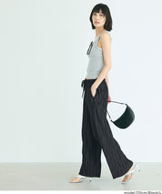 日系寬版 水波紋薄款多色休閒褲  (Wave pleated pants)