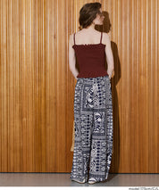日系寬版 水波紋薄款多色休閒褲  (Wave pleated pants)