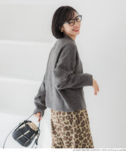 Women's fluffy yak-style ribbed crew neck knit (Not available for mail order)