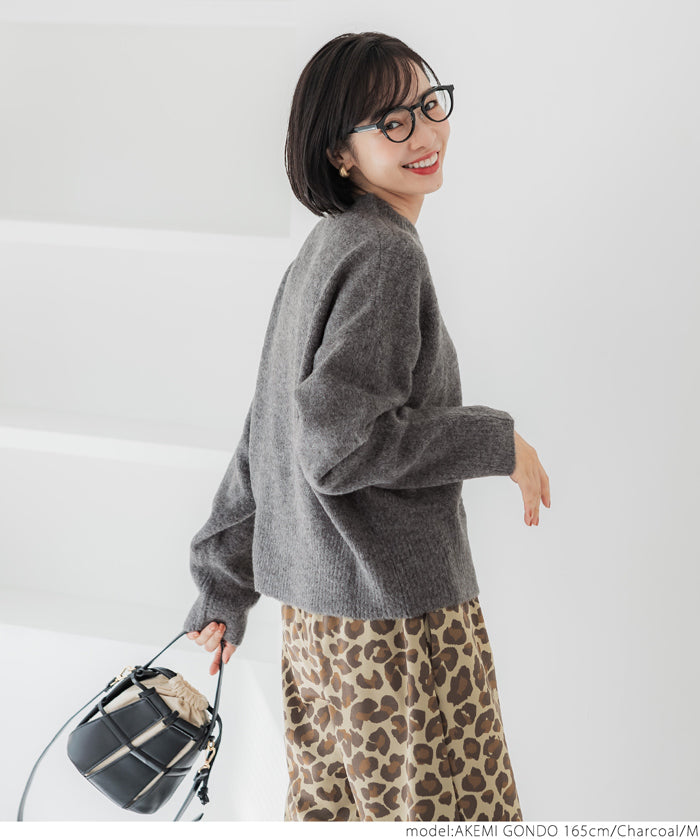 Women's fluffy yak-style ribbed crew neck knit (Not available for mail order)