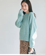 Women's fluffy yak-style ribbed crew neck knit (Not available for mail order)