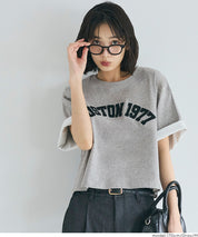 短版寬鬆英字LOGO T-shirt