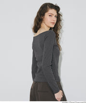 U型一字領小性感露肩長袖上衣