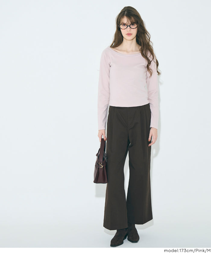 合身大U一字領棉質長袖上衣