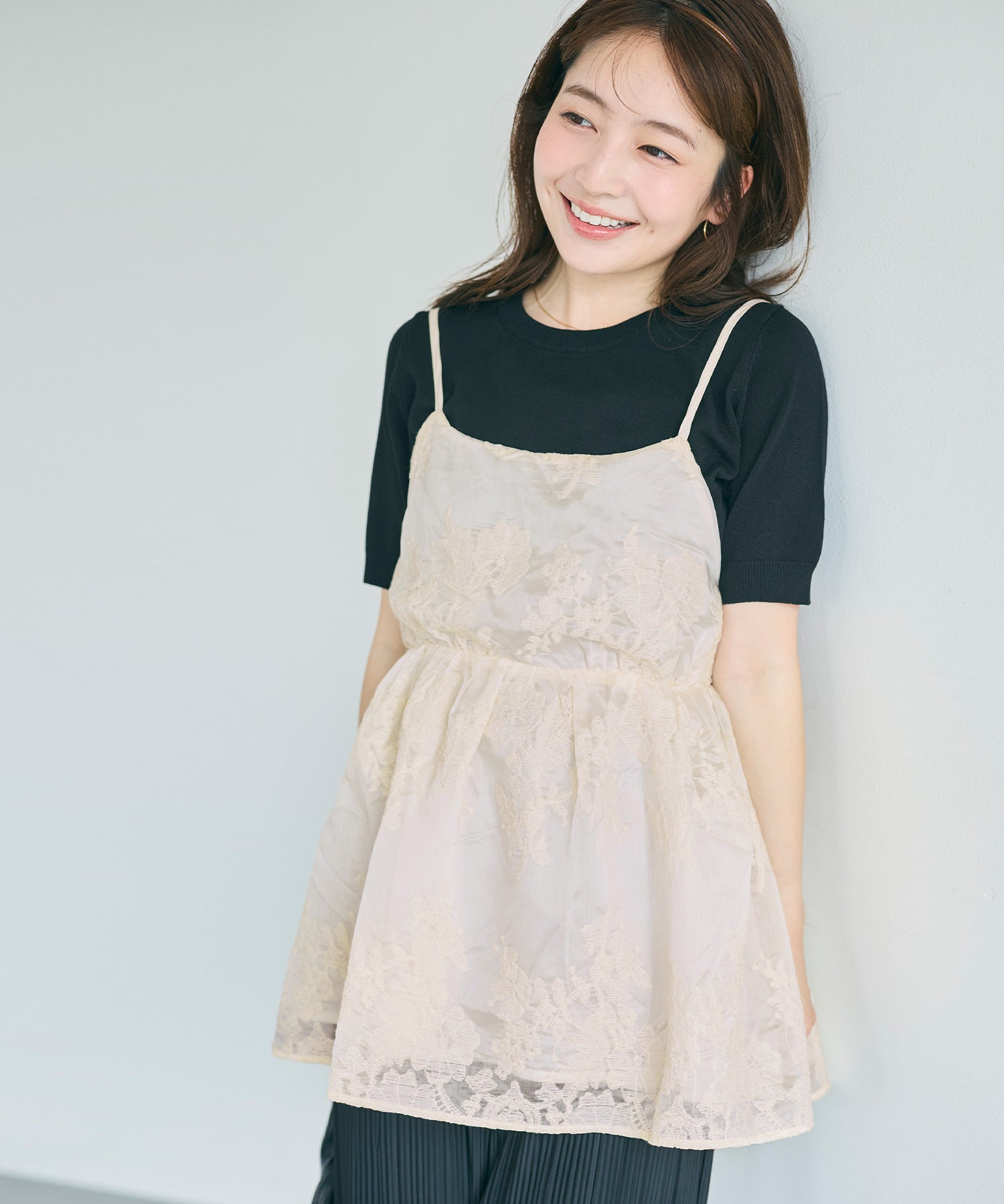 日系花紋後綁帶細肩帶背心 (Flower Back Ribbon Camisole)