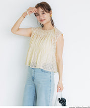 小花透膚抽褶無袖上衣 (Lace Shirring Blouse)