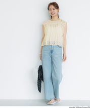 小花透膚抽褶無袖上衣 (Lace Shirring Blouse)