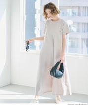 [Embossed function] Short-sleeved casual A-line dress
