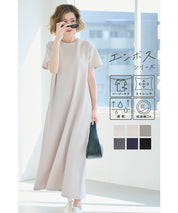 [Embossed function] Short-sleeved casual A-line dress