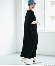 Embossed boat neck short sleeve dress quick drying dryer safe 