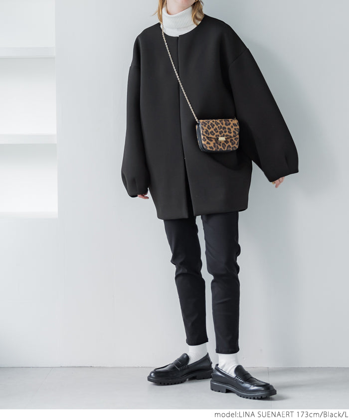 Soft sweat collarless coat