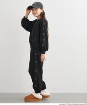 童裝愛心刺繡休閒褲