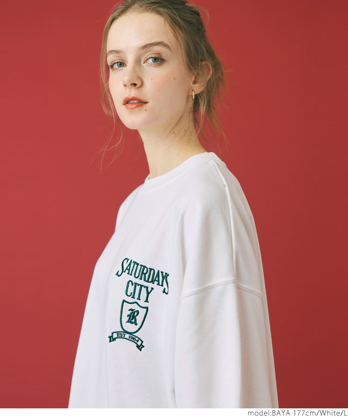 Oversized assorted logo sweatshirt
