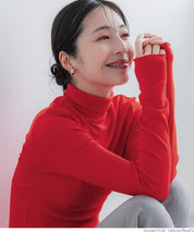 薄款貼身彈性高領上衣