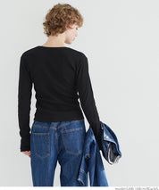 Versatile ribbed elastic V-neck long-sleeved top 