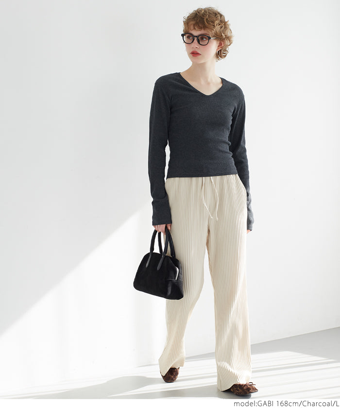 Versatile ribbed elastic V-neck long-sleeved top 