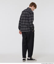 男裝沉穩格紋長袖襯衫