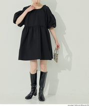 日系後蝴蝶結澎感迷你連衣裙