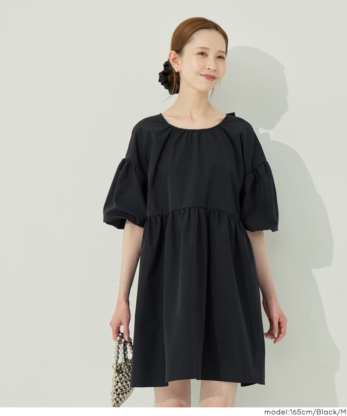 日系後蝴蝶結澎感迷你連衣裙