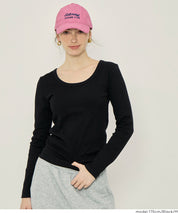 U領棉質長袖上衣