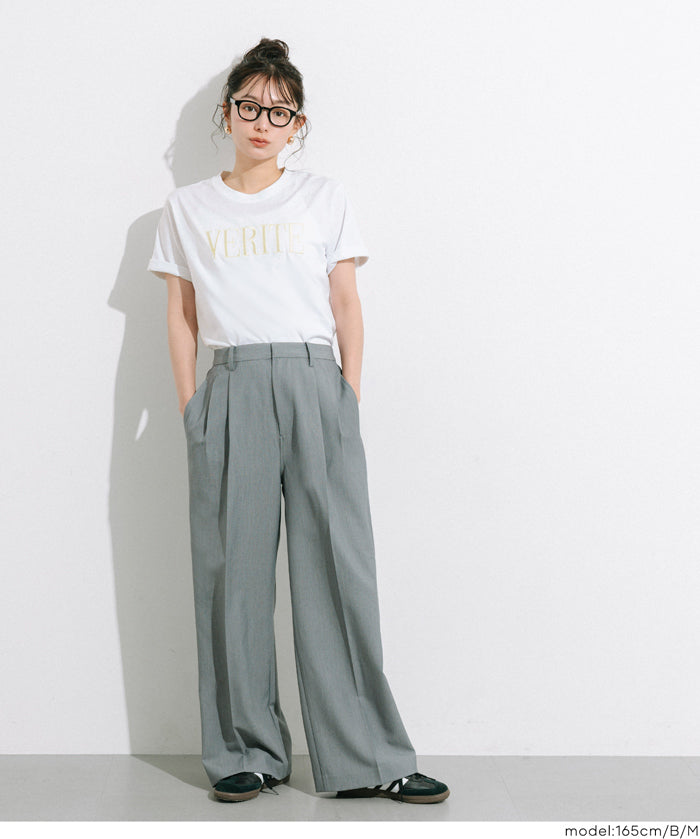 刺繡LOGOT恤合身短袖T恤 T-Shirt