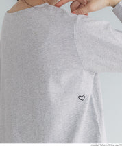 小愛心LOGO長袖船領上衣