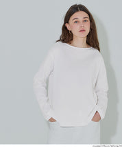 小愛心LOGO長袖船領上衣