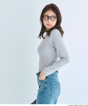 日系簡約純色大U領長袖插肩T恤