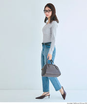 日系簡約純色大U領長袖插肩T恤