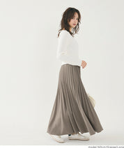 High-waisted elastic pleated maxi skirt