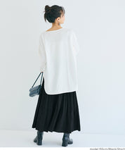 High-waisted elastic pleated maxi skirt