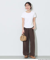 絲滑觸感純色短袖上衣 (Smooth Round Short-Sleeve T-Shirt)