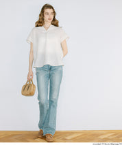 凹凸肌理小V領簡約短袖上衣 (Seersucker V-neck Top)