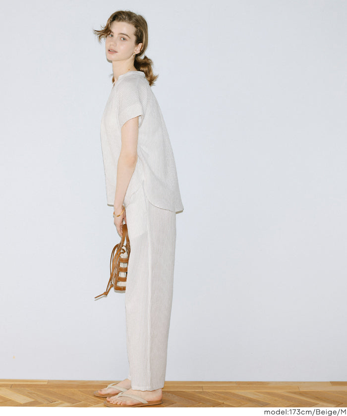 凹凸肌理小V領簡約短袖上衣 (Seersucker V-neck Top)